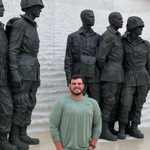 Meet your Posher, Dylan